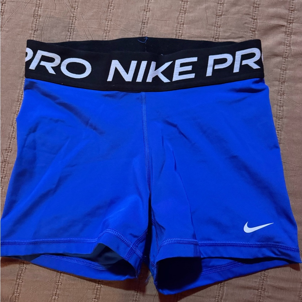 Nike Pro Women’s Shorts